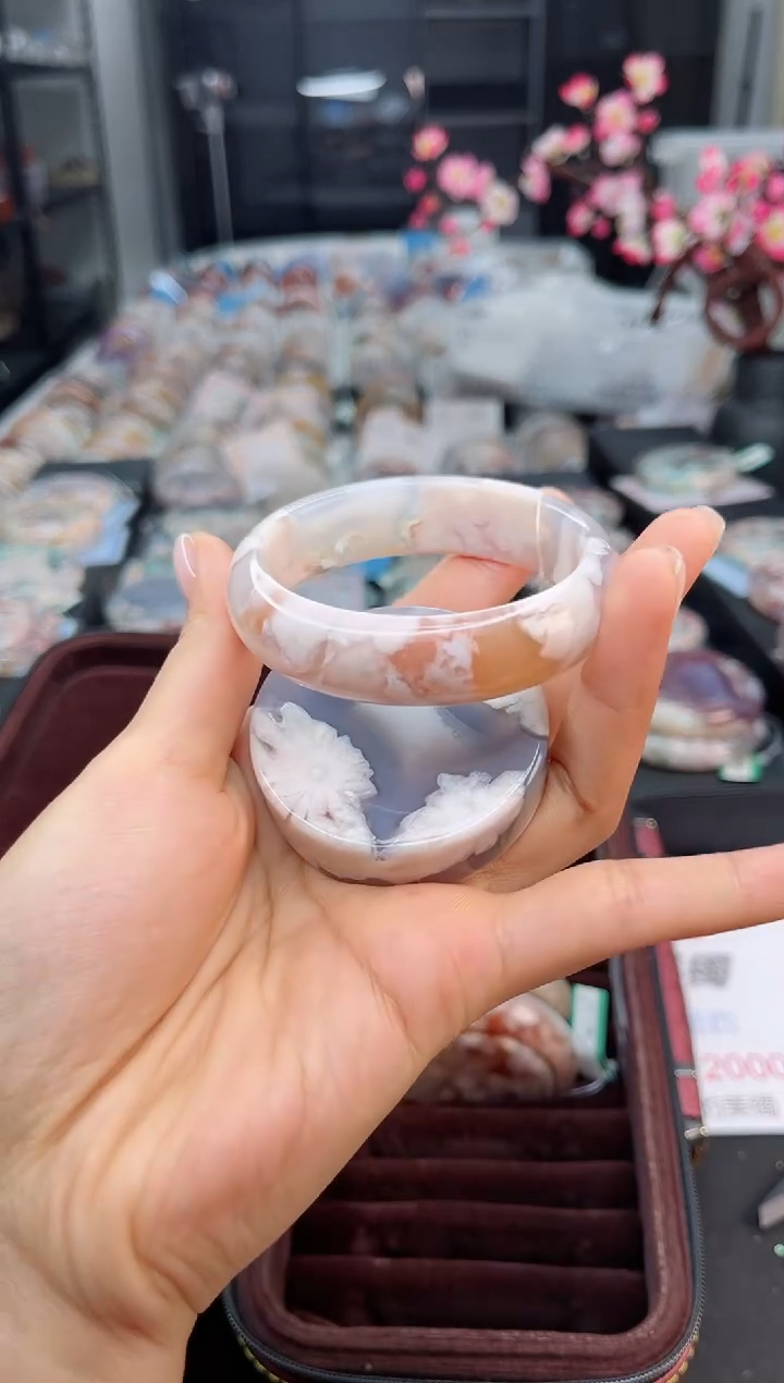 石英质玉手镯未镶嵌54圈口（赠送镯心）3918013