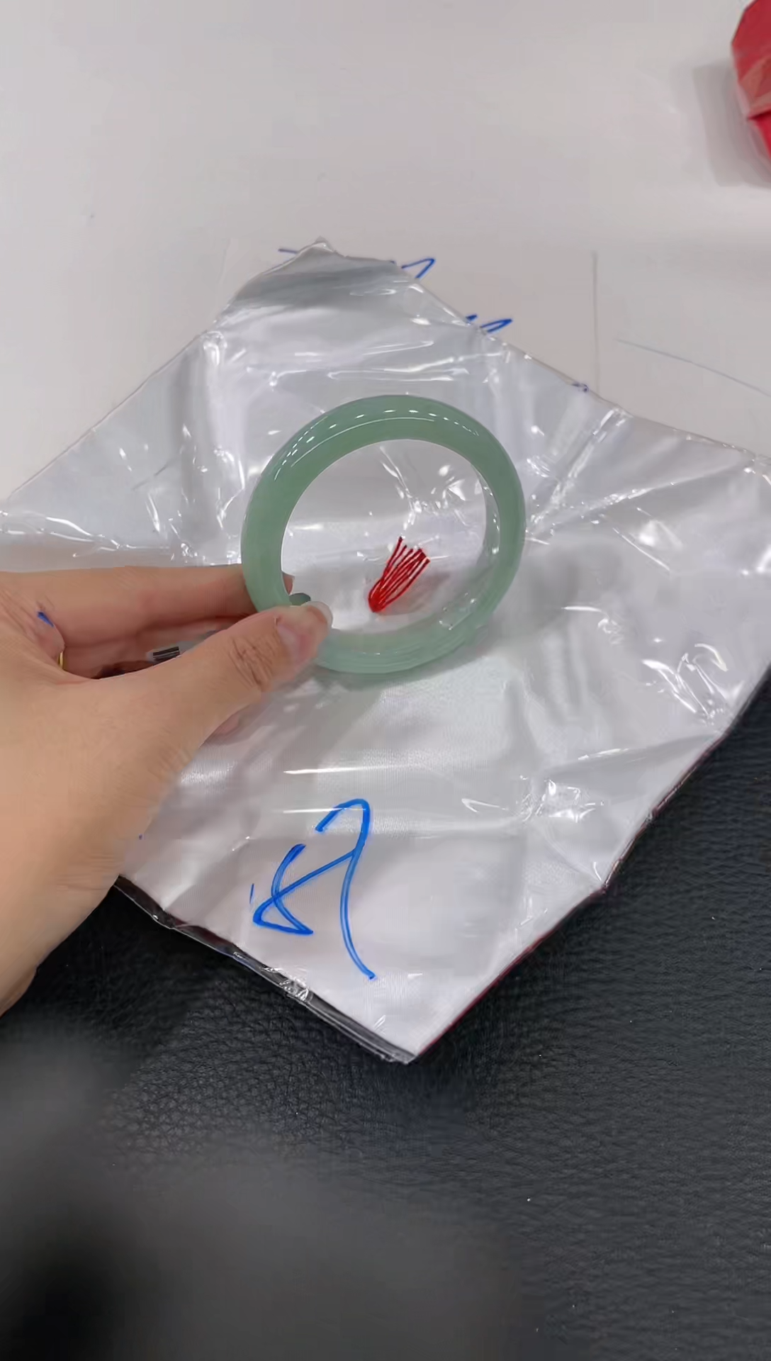 【闪购商品】翡翠手镯未镶嵌手镯