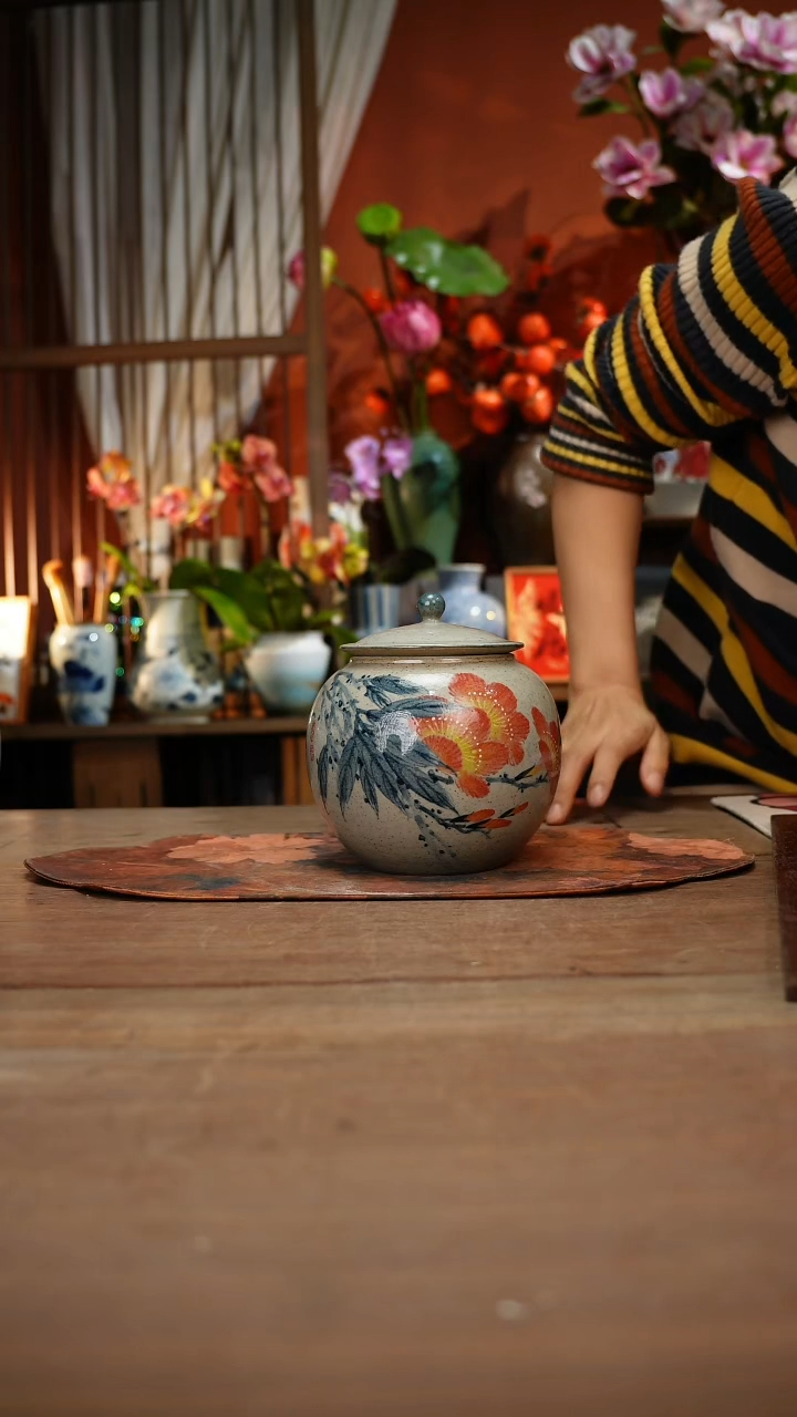 当代高温釉下彩手绘陶瓷餐具