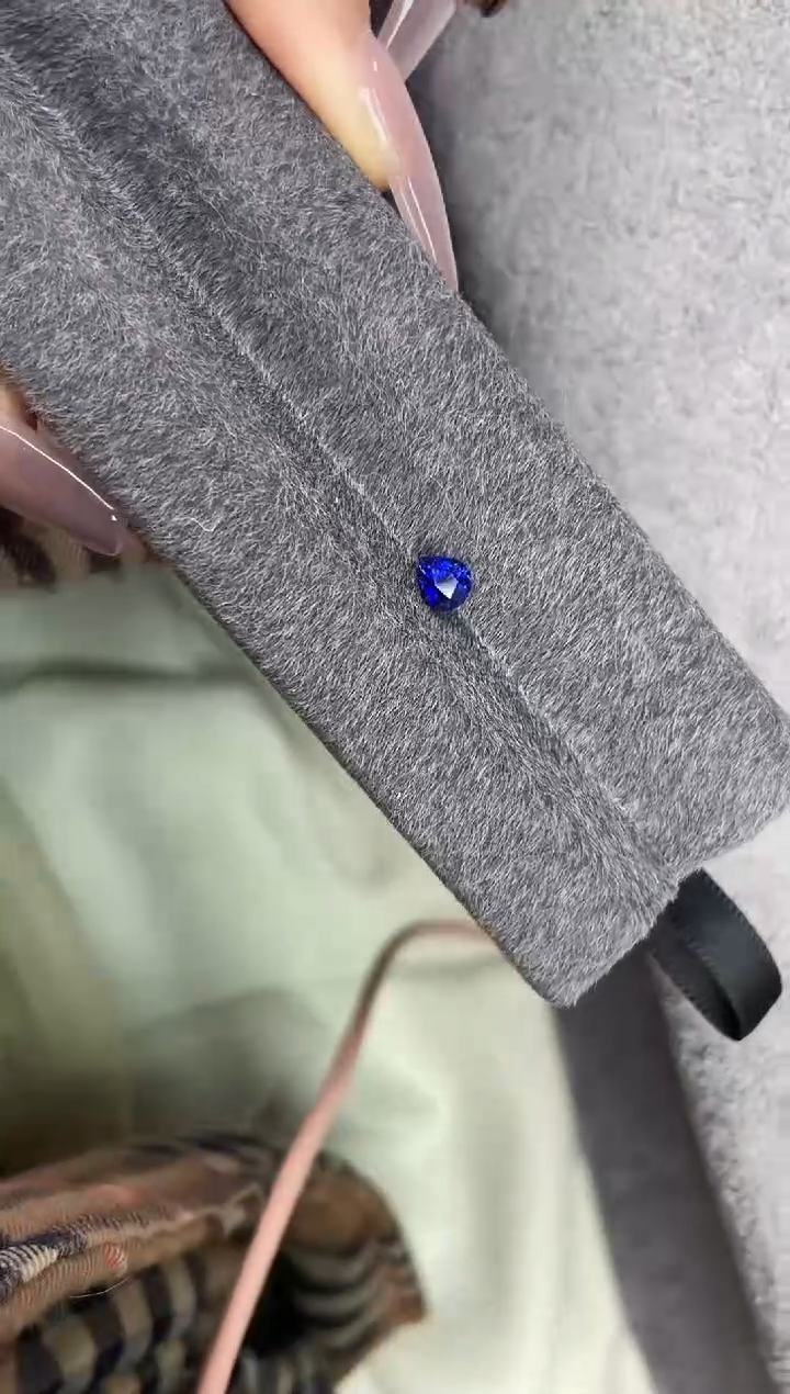 【闪购商品】蓝宝石裸石未镶嵌 0.62ct   