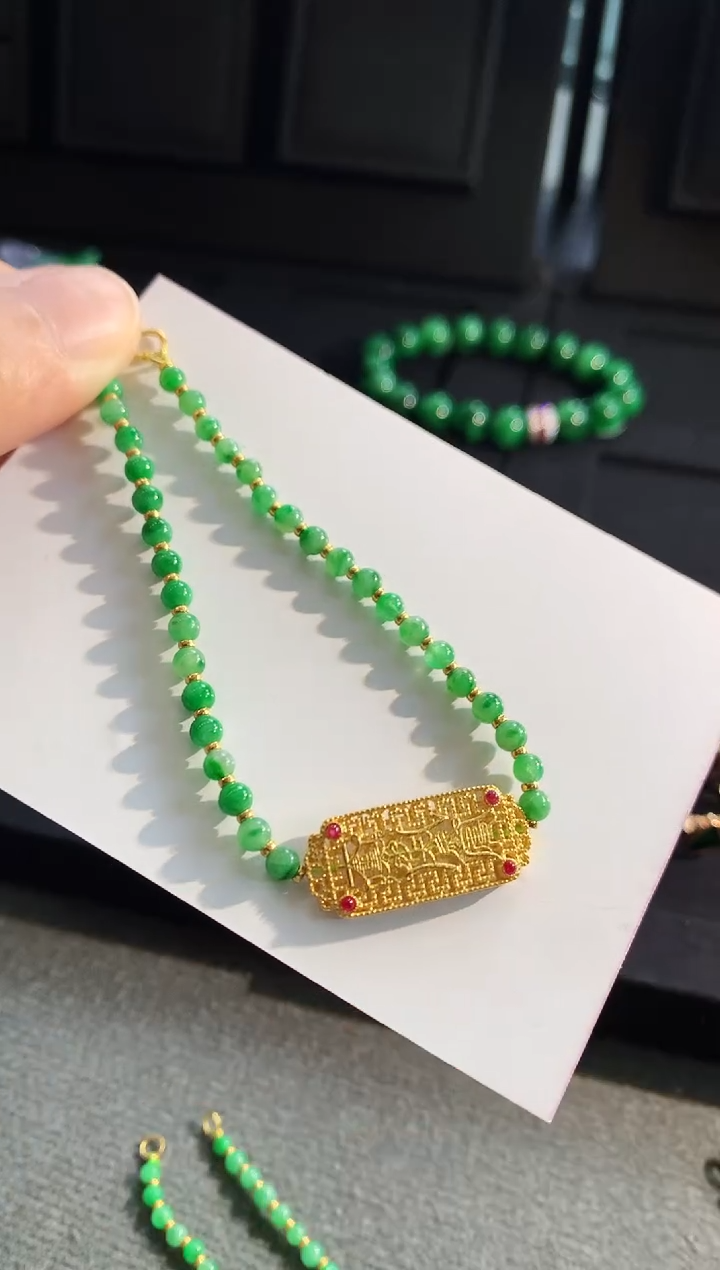 【闪购商品】翡翠手链18K金镶嵌手饰