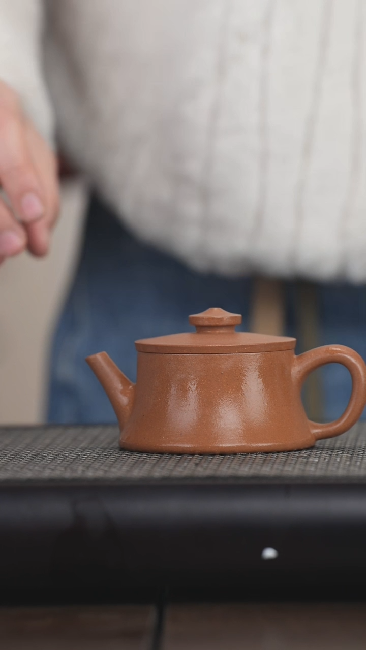 【闪购商品】紫砂茶壶陈佳黄段光素元宝钮云柱170cc dd