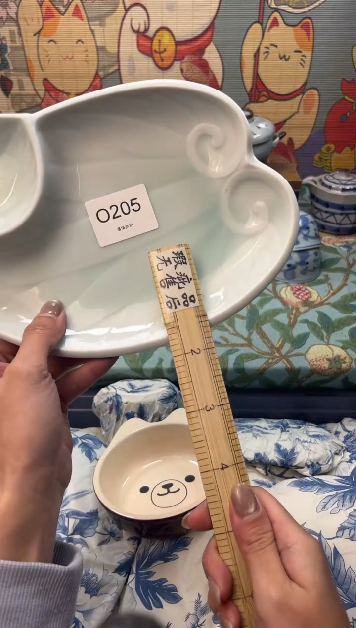 瓷片Z***姐    O205