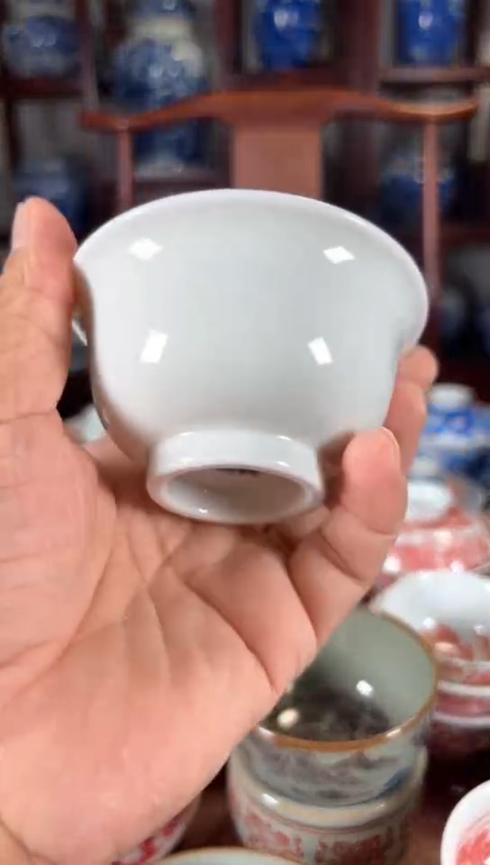 柴窑白胎压手杯杯