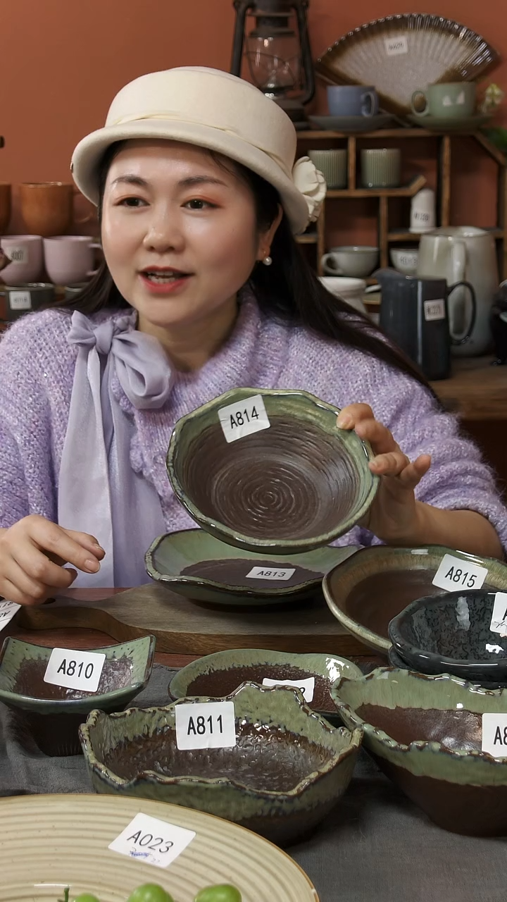 陶瓷A814陶瓷粗陶异形碗一个微瑕