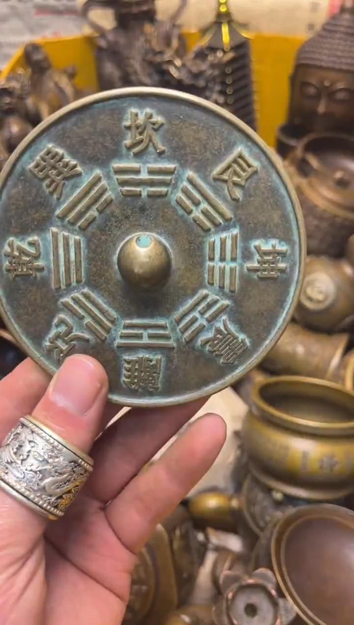 精美铜器，点击下单