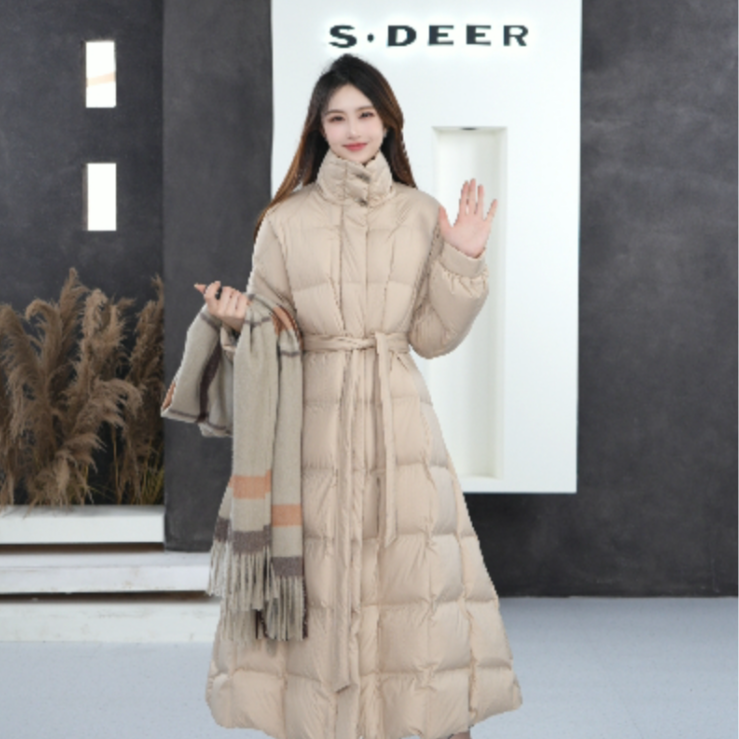S·DEER圣迪奥冬季休闲时尚气质百搭收腰显瘦长款羽绒服S244Z2405