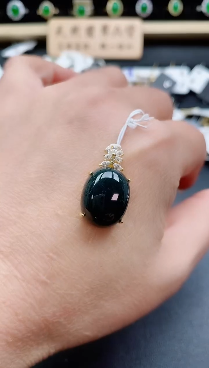 吊坠(赠链)银S925镶嵌翡翠1