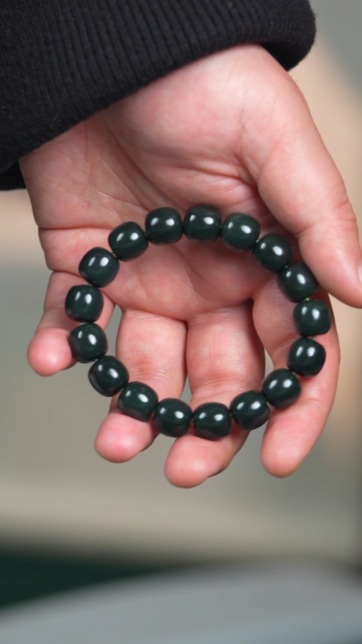 未镶嵌手链和田玉12mm特细青玉