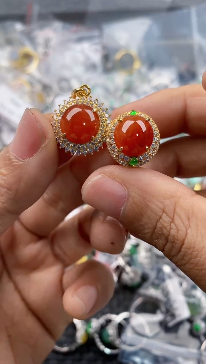 银S925镶嵌戒指翡翠777      10