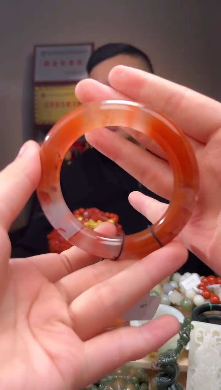 颈饰未镶嵌南红玛瑙56+
