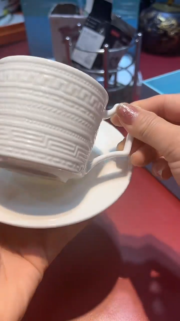 【闪购商品】瓷片锅碗瓢盆一件不剩