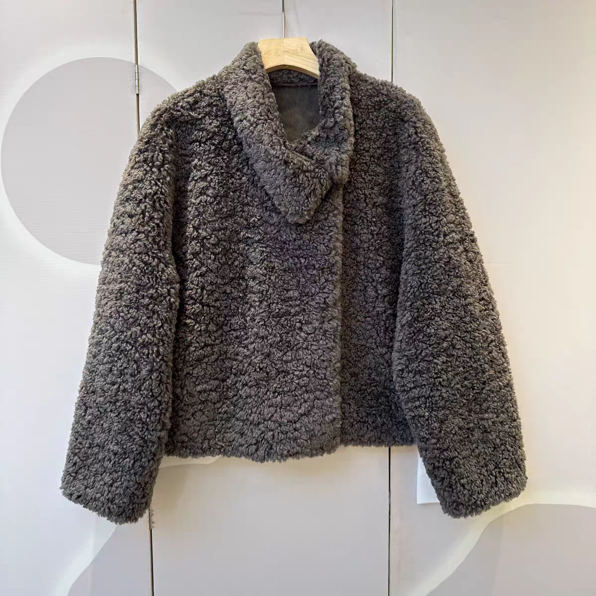 25205设计感翻领侧门襟暗扣款皮毛外套轻奢