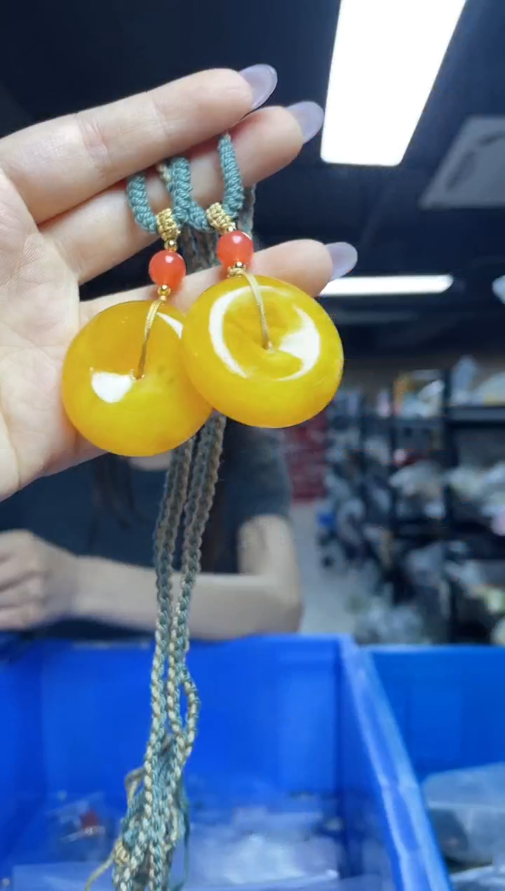 未镶嵌蜜蜡裸石（多样性发一件）
