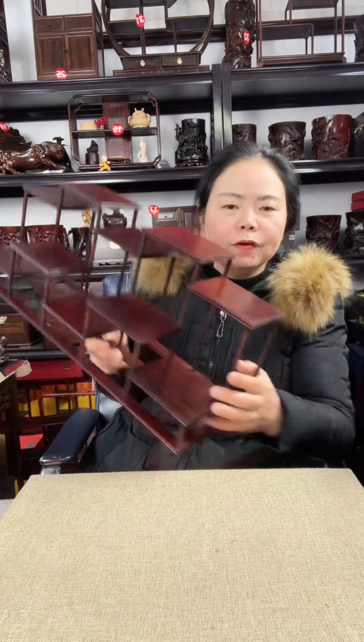 木十步老李红木工艺品