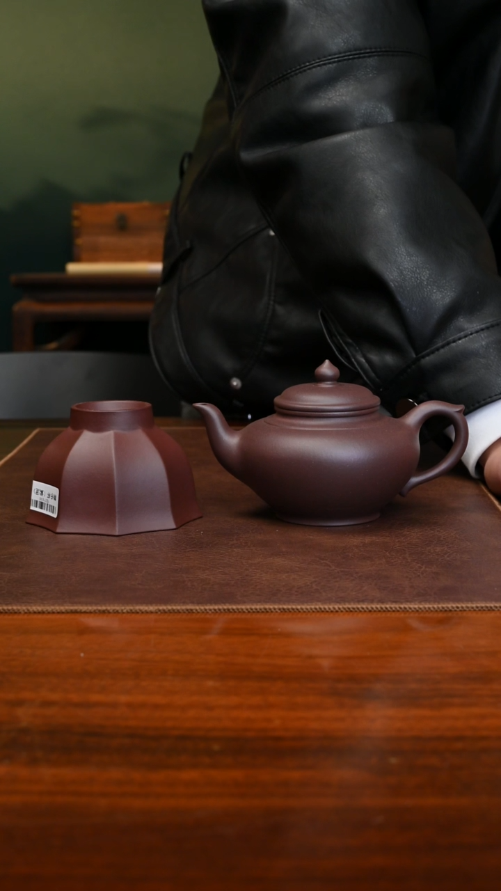 【闪购商品】紫砂茶壶底槽青笑樱230cc