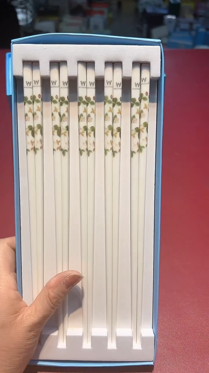 【闪购商品】瓷片锅碗瓢彭一件不剩