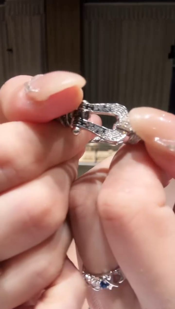 铂Pt950镶嵌吊坠钻石AY0590-PT