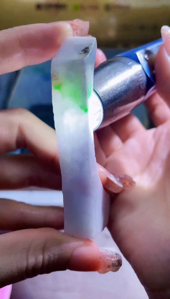 翡翠挂件未镶嵌小梦25