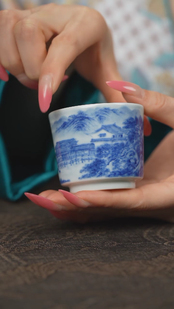 【闪购商品】杯子砚菲轩 青花山水马蹄杯