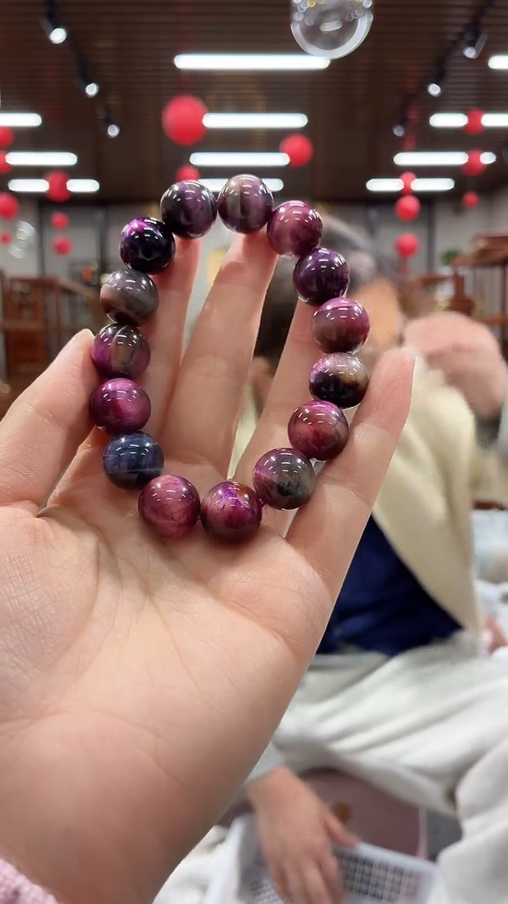 【慧慧甄选】高端轻奢手链多样性发货LQ4476