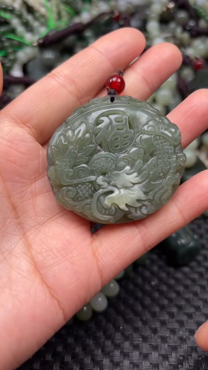 【闪购商品】和田玉颈饰未镶嵌1