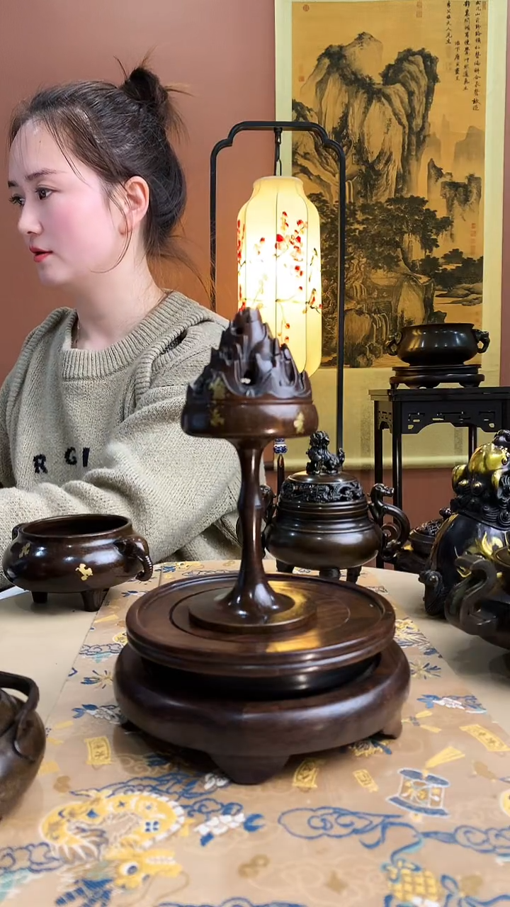 苏工黄铜博山熏香炉6