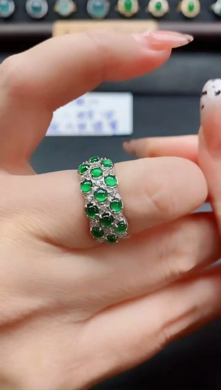 银S925镶嵌戒指翡翠1