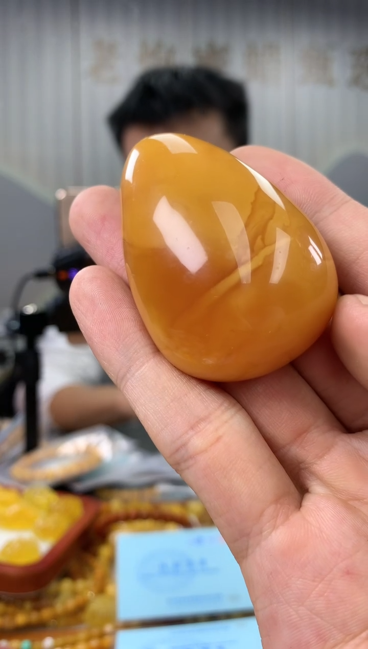 【闪购商品】蜜蜡珠宝奇石未镶嵌吊坠