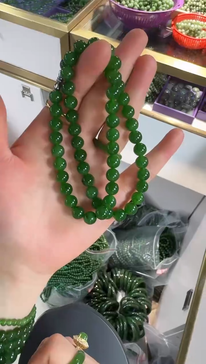 和田玉（碧玉）未镶嵌颈饰8m