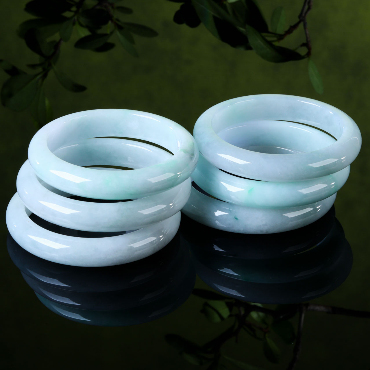 【意婵】《君子镯》天然缅A冰润老坑种翡翠手镯（多样性发一）-800024