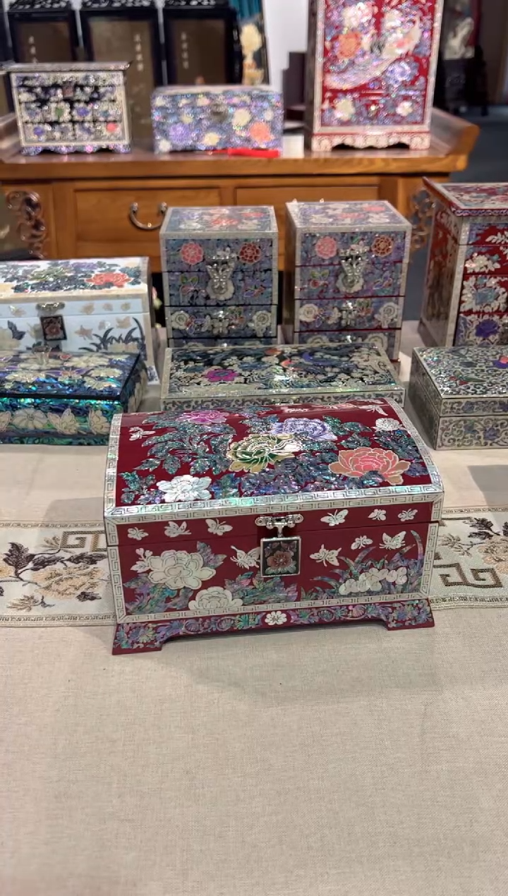 【闪购商品】鱼锁满贝弘贝雅螺钿漆器文化馆