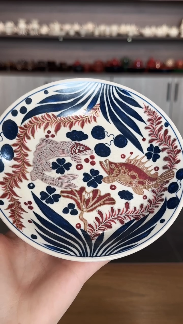 【霖松堂】青花釉里红鱼藻描金壶承