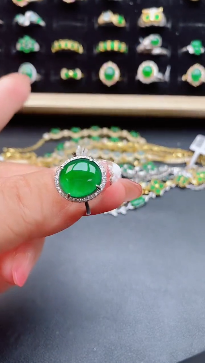 【闪购商品】翡翠戒指银S925镶嵌850805