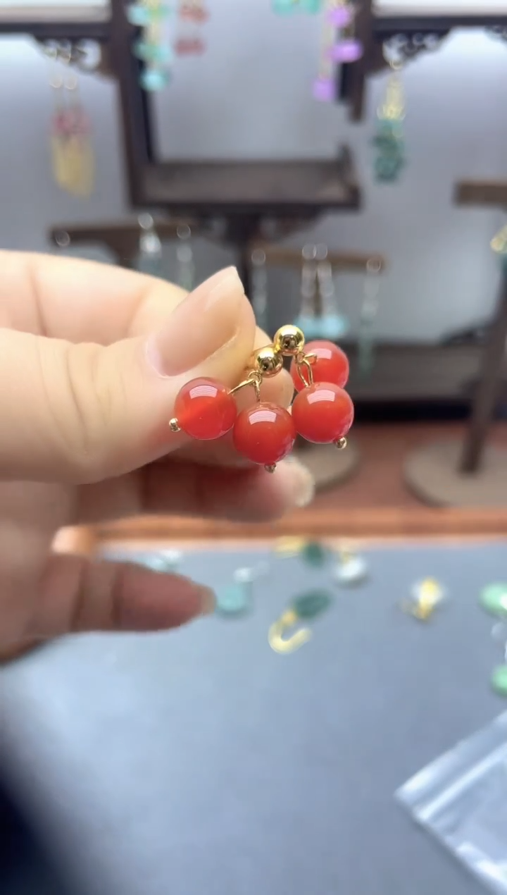 银S925镶嵌南红玛瑙耳饰447000