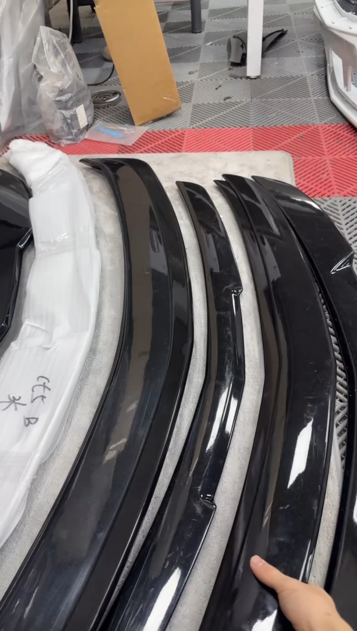 pet铂金一比一尾翼 亮黑色顺丰