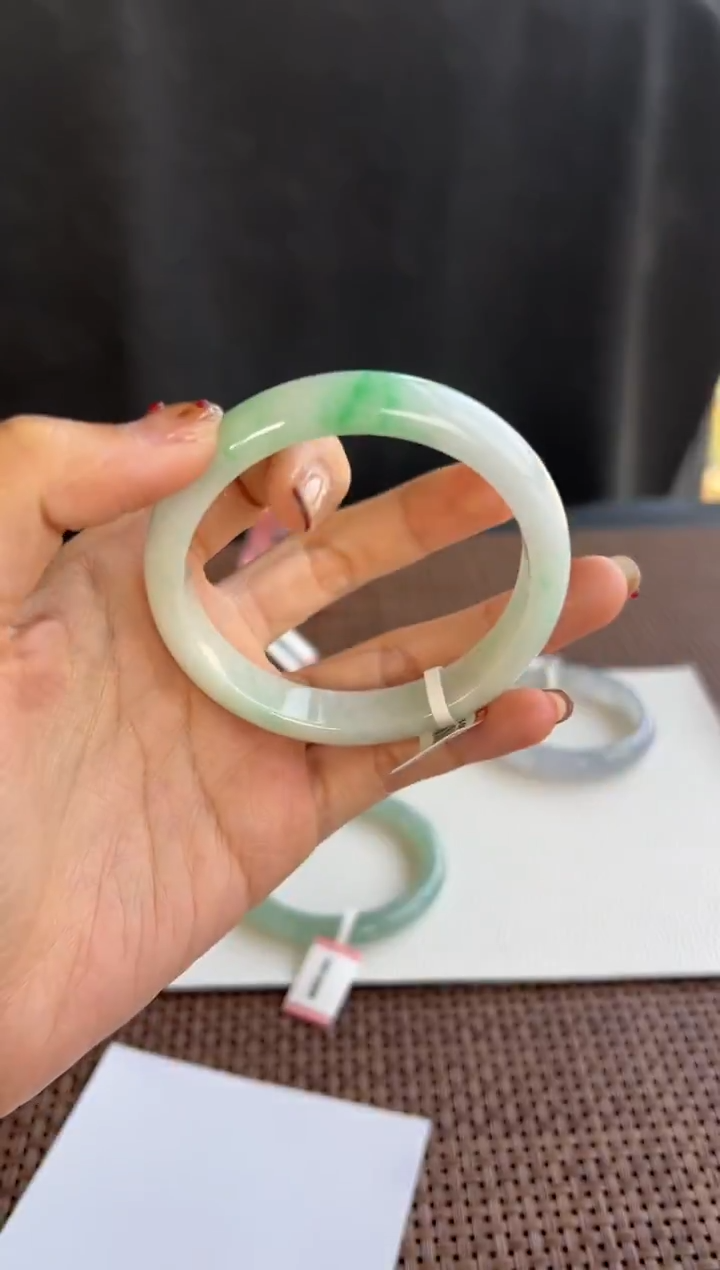 未镶嵌手镯翡翠52号58.4*12.2*7.2