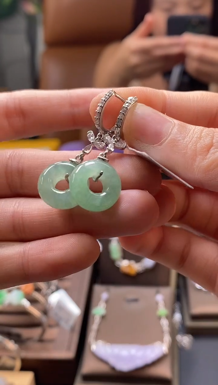 颈饰银S925镶嵌翡翠16353