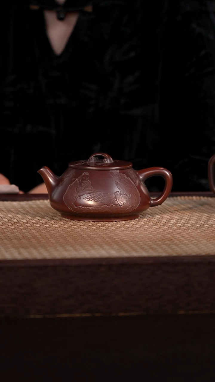 茶壶紫砂龙山紫檀泥 220cc