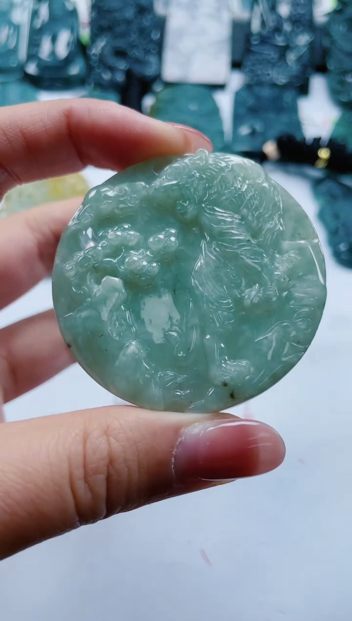 【闪购商品】翡翠颈饰未镶嵌               