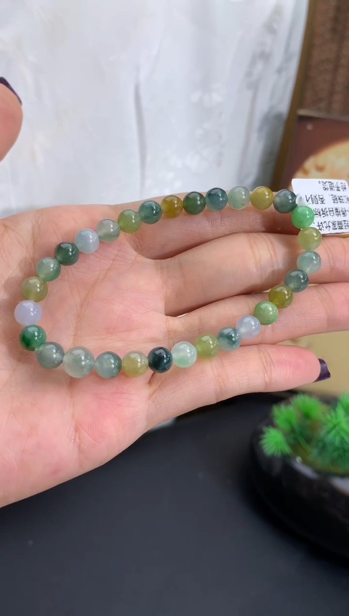 未镶嵌手串翡翠卡6mm