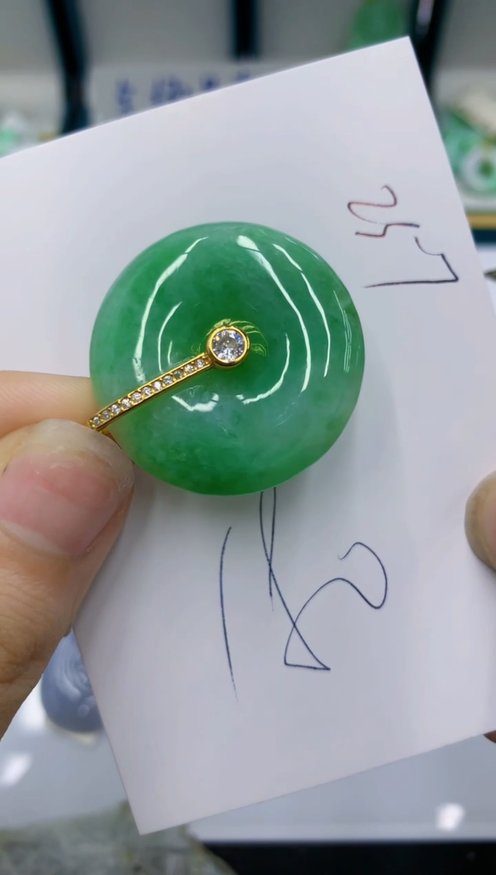 颈饰未镶嵌翡翠1111111111111111111