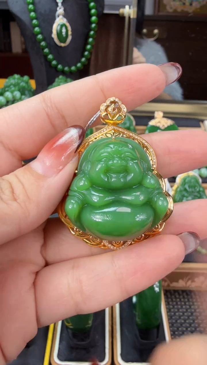 【闪购商品】和田玉（碧玉）吊坠(赠链)18K金镶嵌 