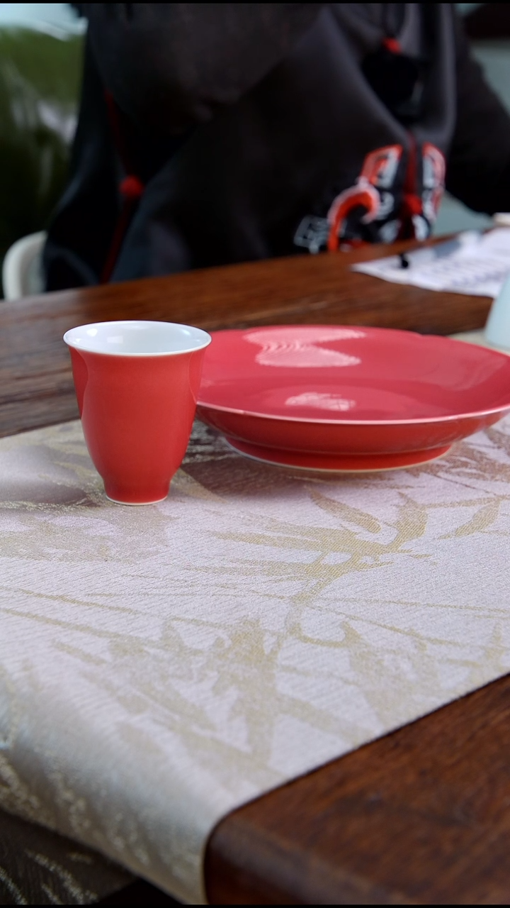 【闪购商品】文俊胭脂红闻香杯+胭脂红壶承