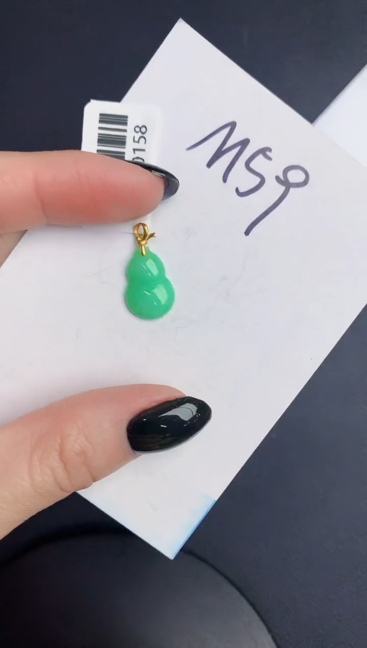 【闪购商品】翡翠颈饰18K金镶嵌0000000000