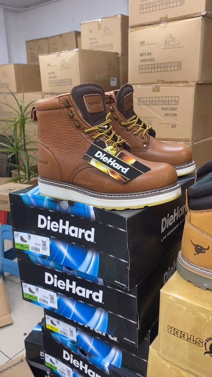 牛皮45码，84984 号，皮鞋码，工装靴默认瑕疵