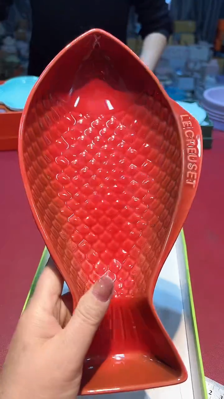 【闪购商品】瓷片锅碗瓢盆一件不剩