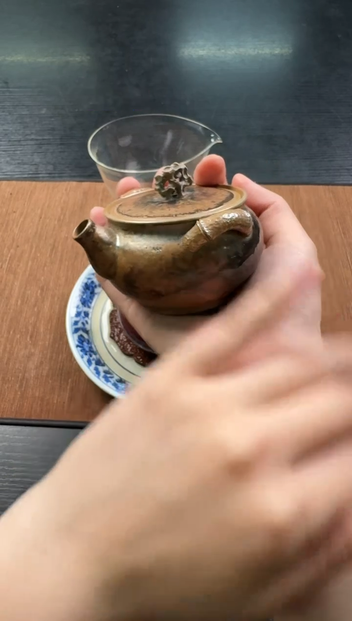 手抓壶--------------