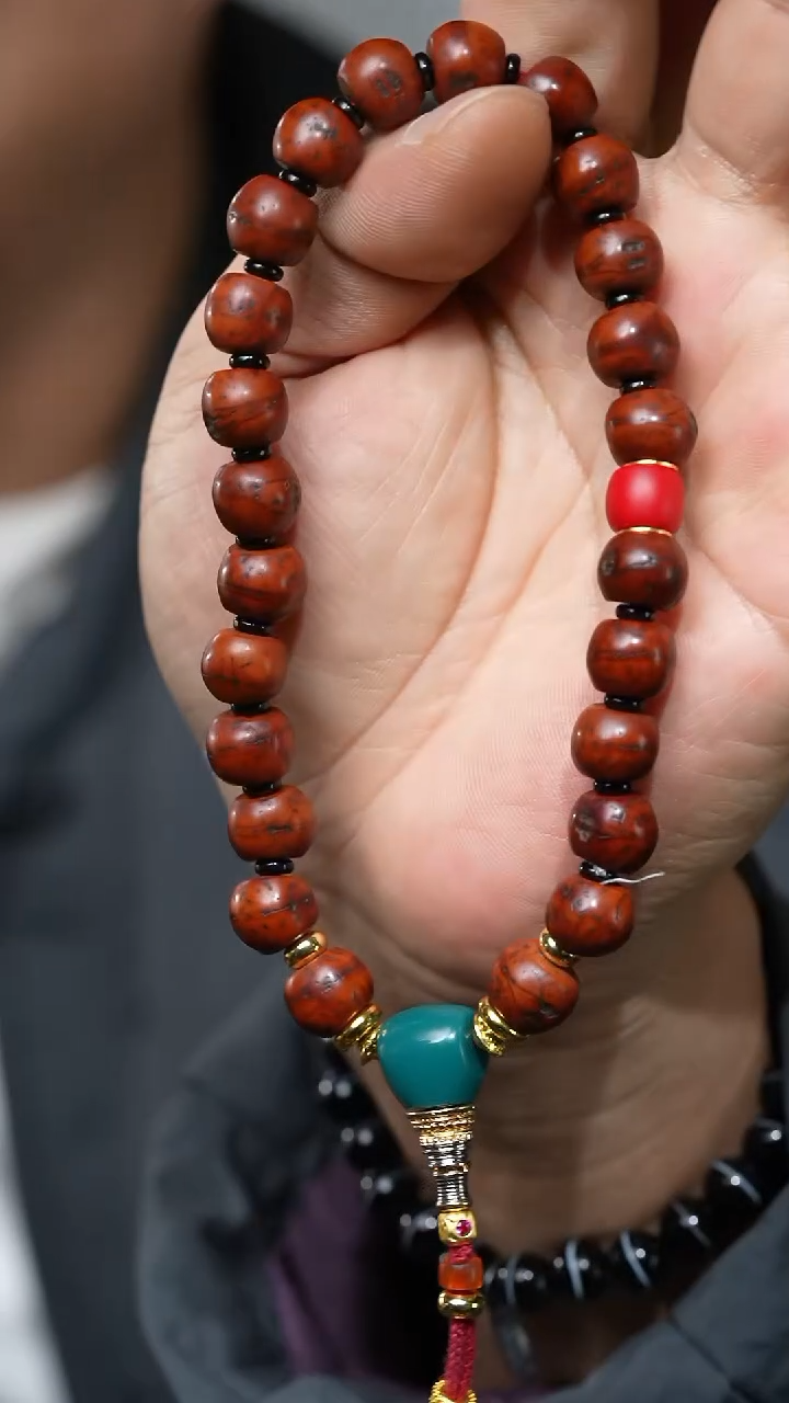 【闪购商品】老凤眼（多样性发货，发其一）