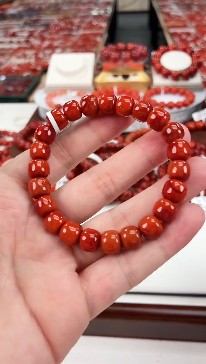 南红玛瑙瓦西老型手串9+未镶嵌一个/条
